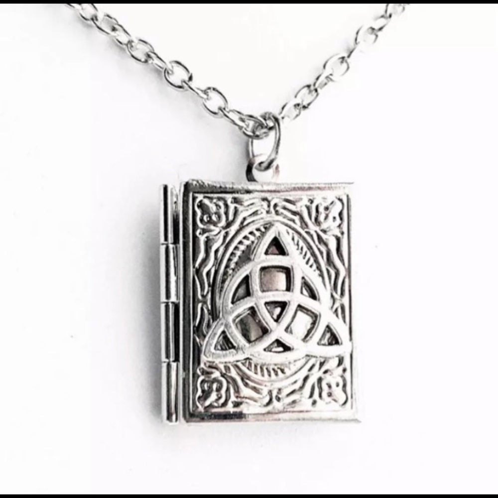 Magic Spell Book Celtic Knot Witch The Craft Locket Necklace Jewelry silver New